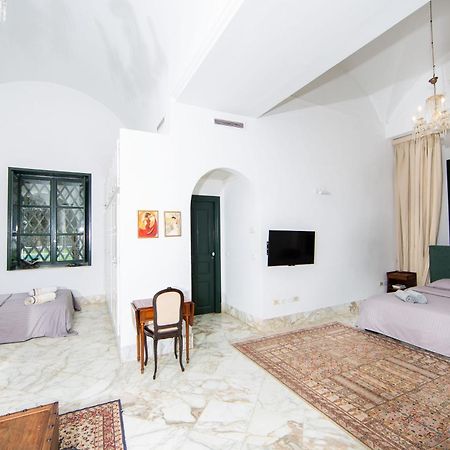 Appartement Prive Dans Une Grande Maison D'Hote La Marsa Exterior photo