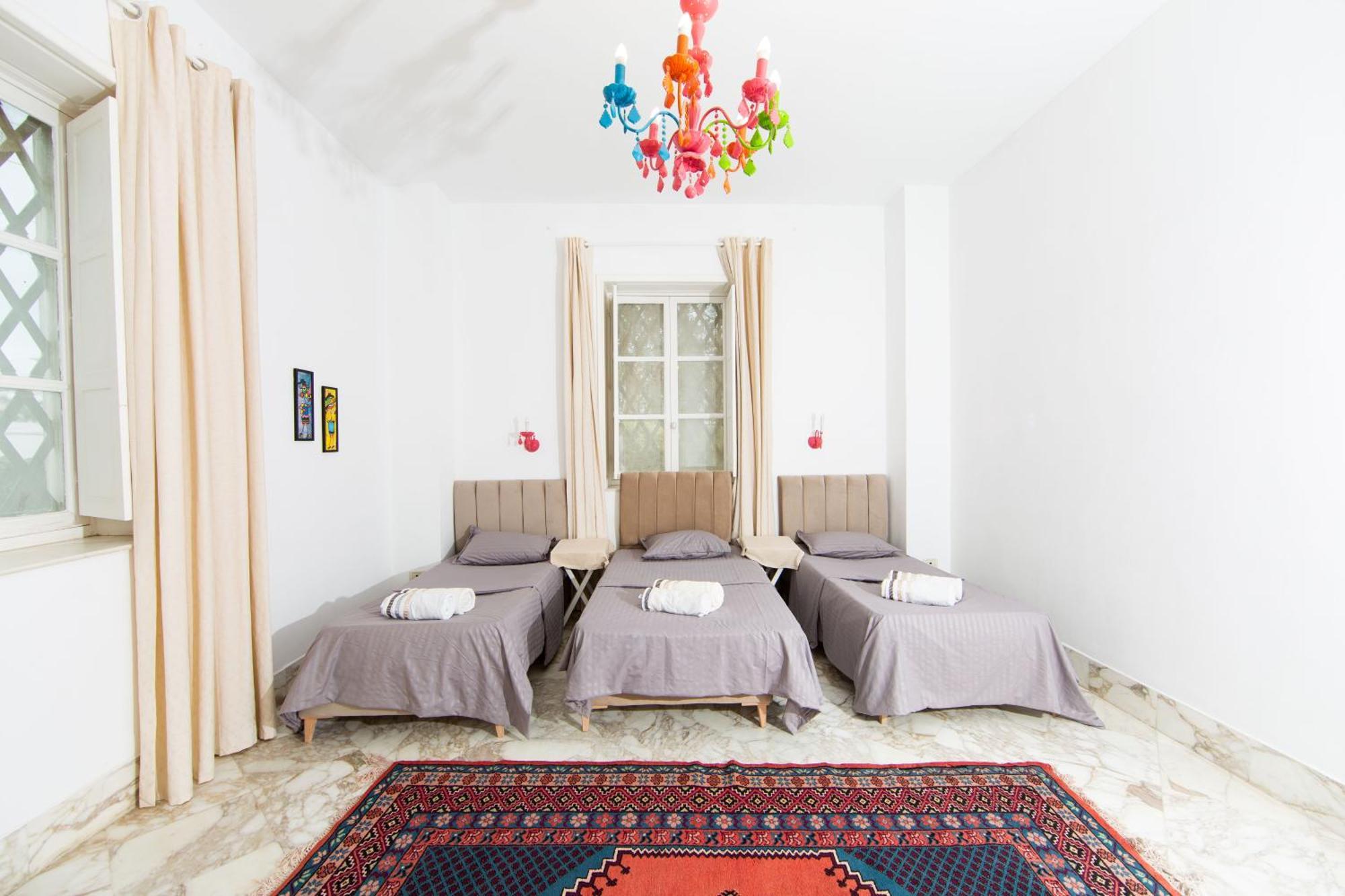 Appartement Prive Dans Une Grande Maison D'Hote La Marsa Exterior photo
